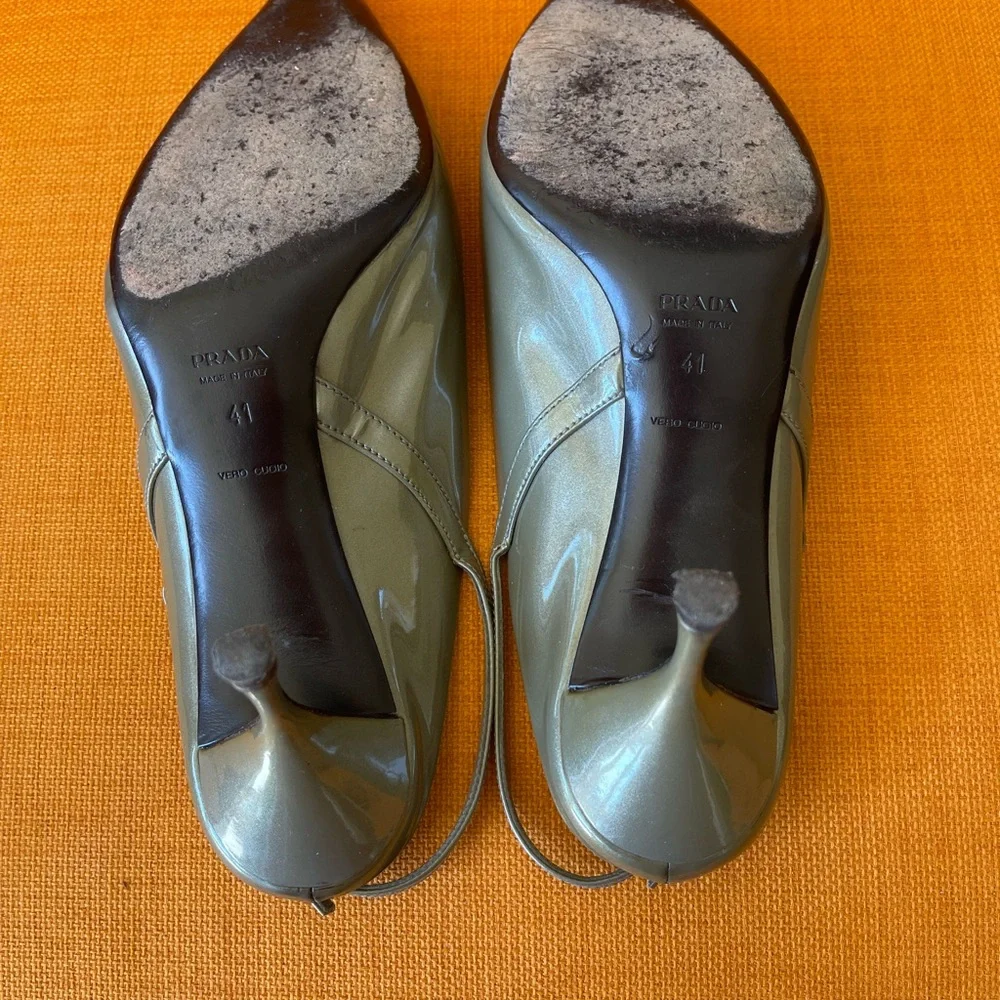 Vintage PRADA Gray kitten HEELS๐HP - Picture 7 of 8